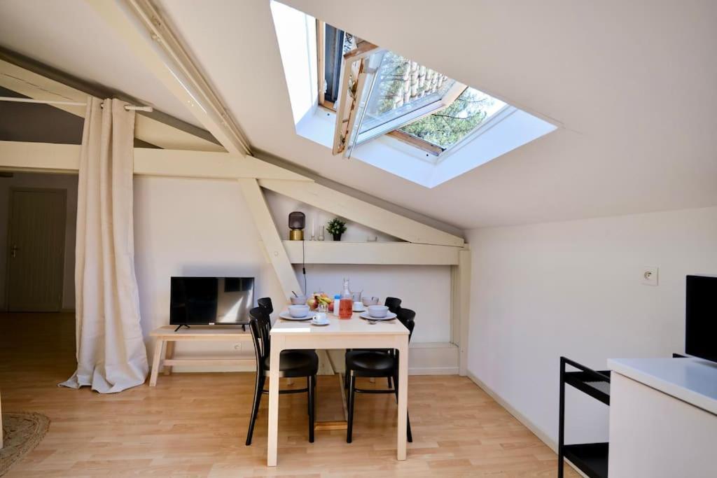 Nid De Line - Hostal Naou - Wifi-Netflix 소르-호스고르 외부 사진